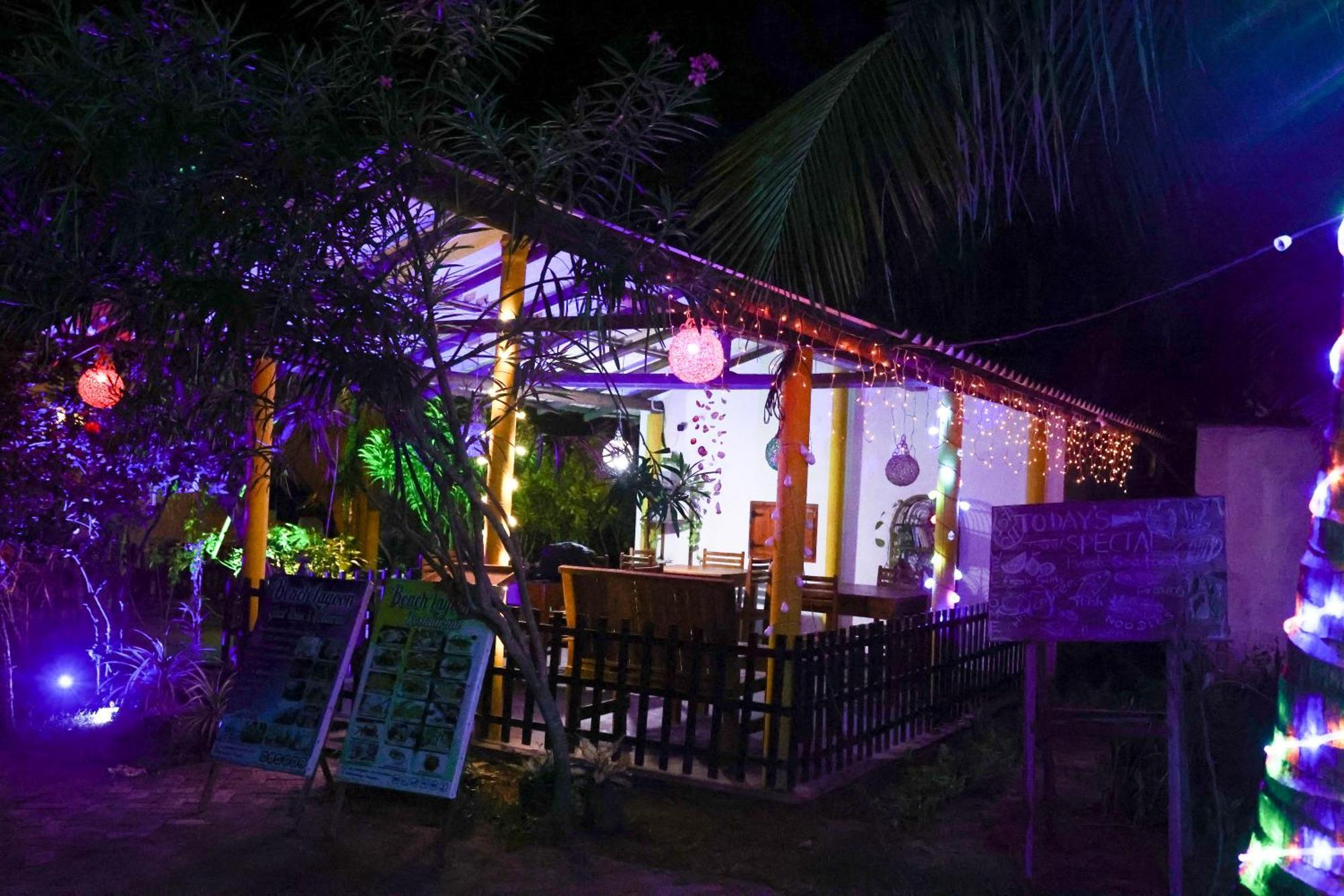 Beach Lagoon Guesthouse Tangalle Exterior foto