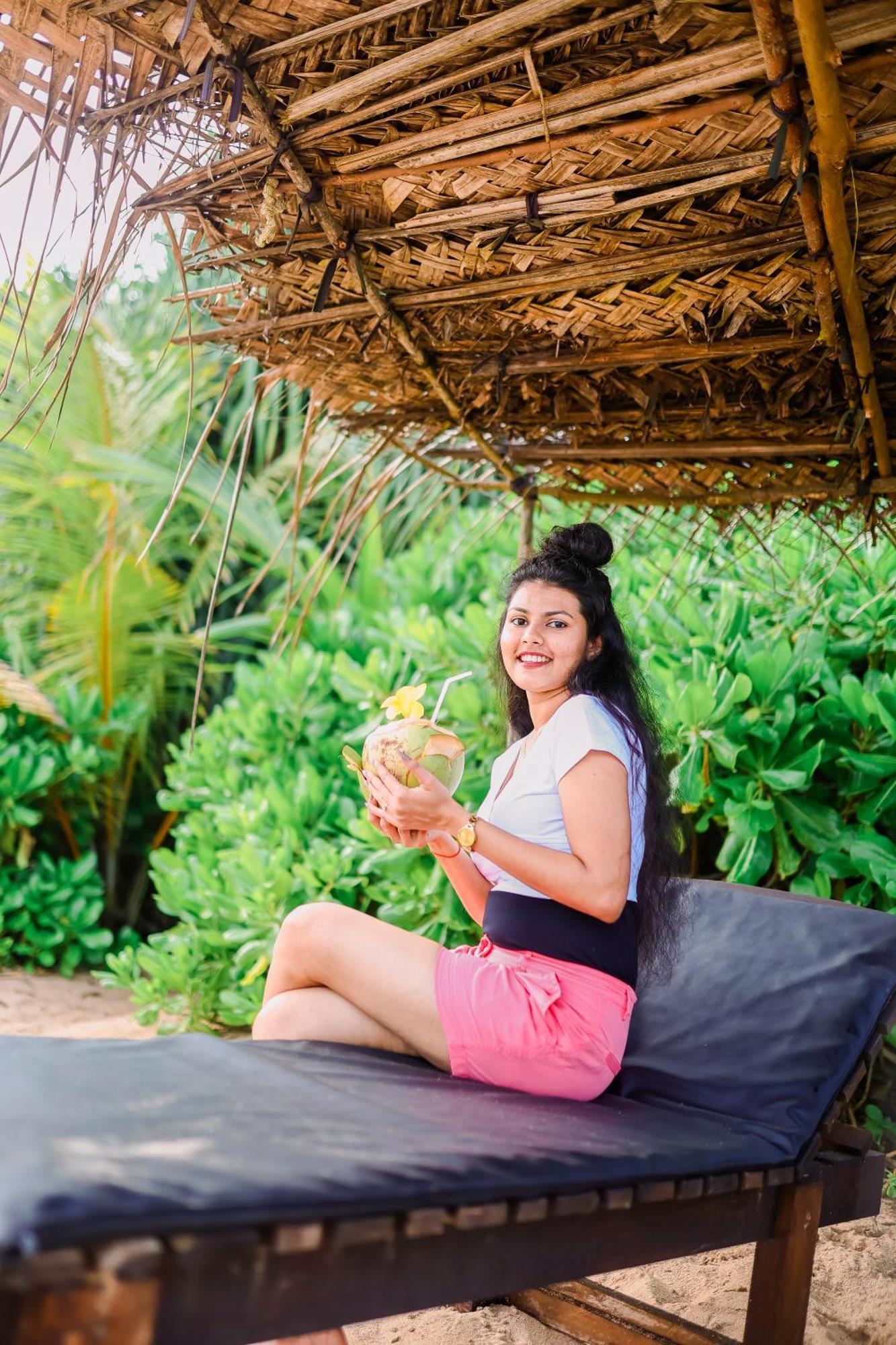 Beach Lagoon Guesthouse Tangalle Exterior foto