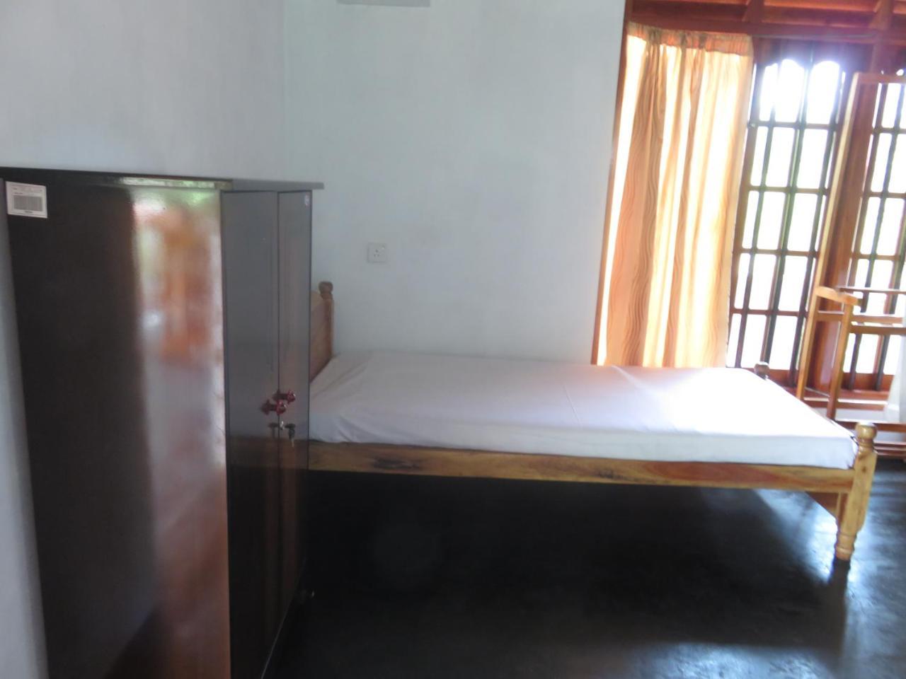 Beach Lagoon Guesthouse Tangalle Exterior foto