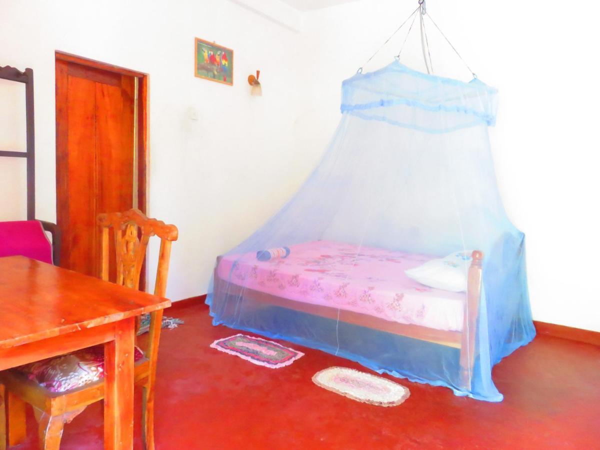 Beach Lagoon Guesthouse Tangalle Exterior foto