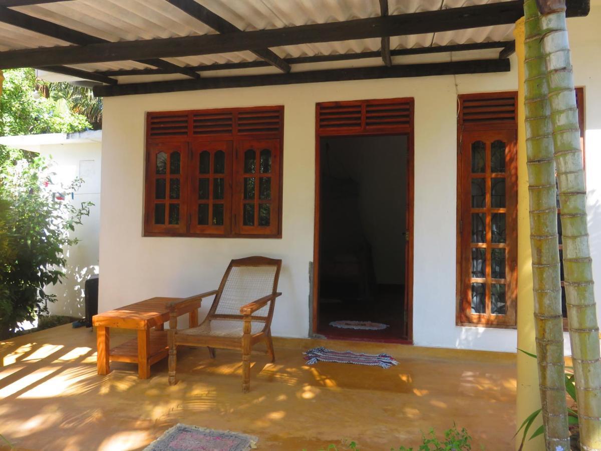 Beach Lagoon Guesthouse Tangalle Exterior foto